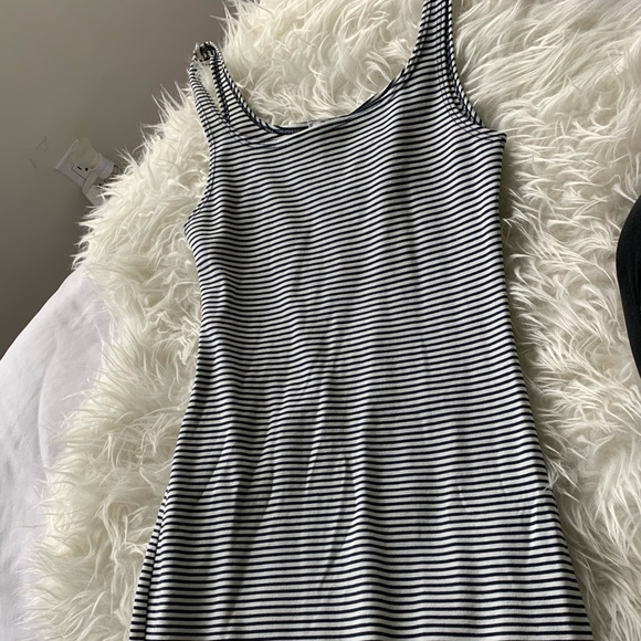 ZARA white and navy bodycon dress - Picture 2 of 3
